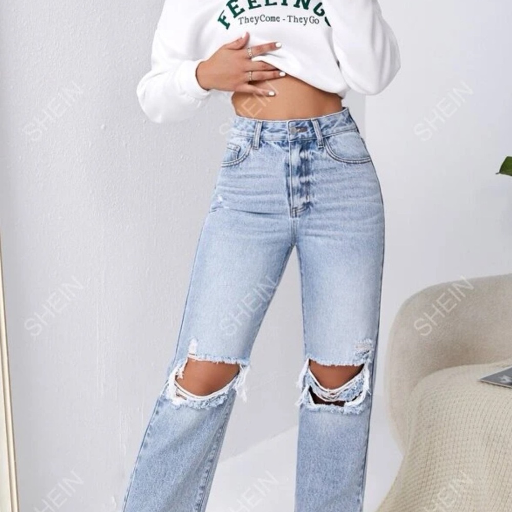 NWT SHEIN EZwear Ripped Raw Cut Straight Leg Jeans Light Wash Blue